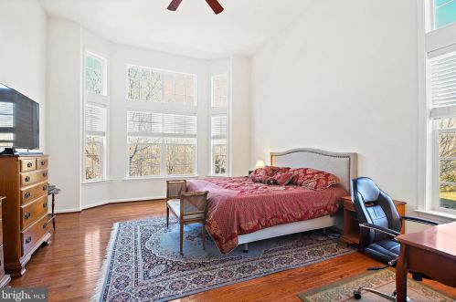 9450 Raith Ct, Bristow VA  20136-3505 exterior