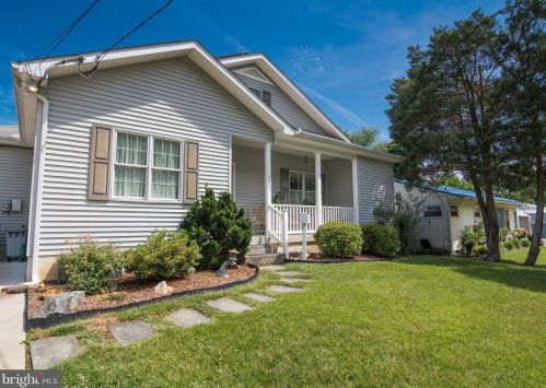 2407 Hammond Pl, Wilmington, DE 19808-4208