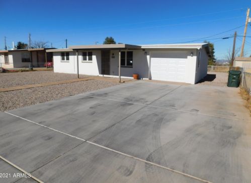233 Peterson St, Sierra Vista, AZ 85635-1420