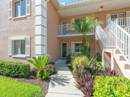 5924 Cranbrook Way, Naples, FL 34112-2848