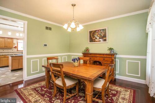 109 Joan Dr, Collegeville PA  19426-1958 exterior