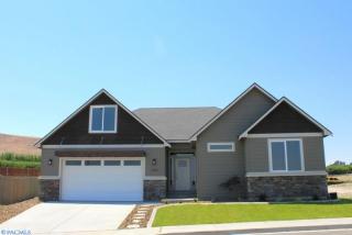 4202 Zillah St, Kennewick, WA 99337-3105