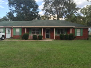 23186 Pecan St, Robertsdale, AL 36567-3027