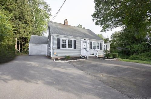 389 Long Hill Rd, Wallingford, CT 06492-4913
