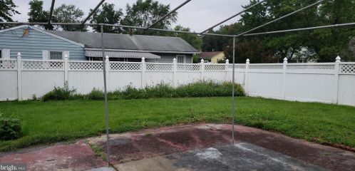 25 Garfield Dr, Willingboro NJ  08046-3227 exterior