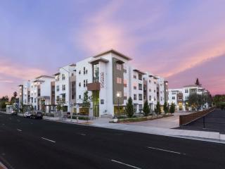 2650 El Camino Real, Mountain View CA  94040-1117 exterior
