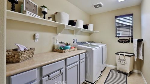 35595 Desert Rose Way, Lake Elsinore CA  92532-2905 exterior