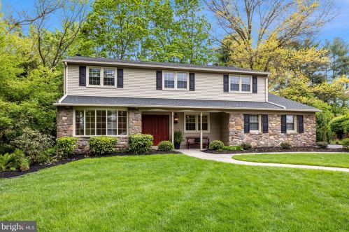 1251 Yale Dr, Yardley, PA 19067-2849