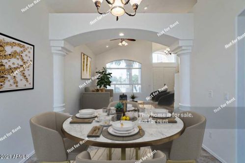 1649 Sahuaro St, Gilbert, AZ 85233-8742