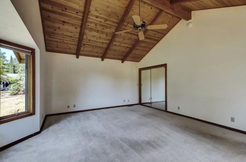 18114 Lake Forest Dr, Lake Wildwood CA  95946-9456 exterior