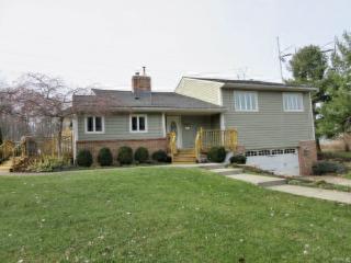 7995 Harlem Rd, Westerville, OH 43081-9357
