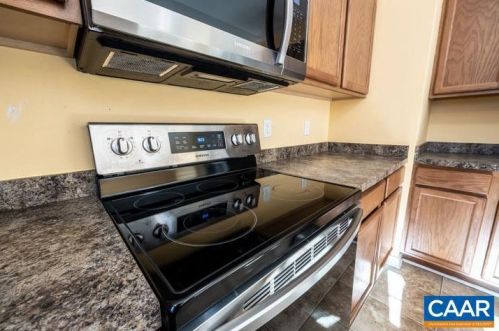 2286 Ridge Rd, Bybee VA  22963-4006 exterior