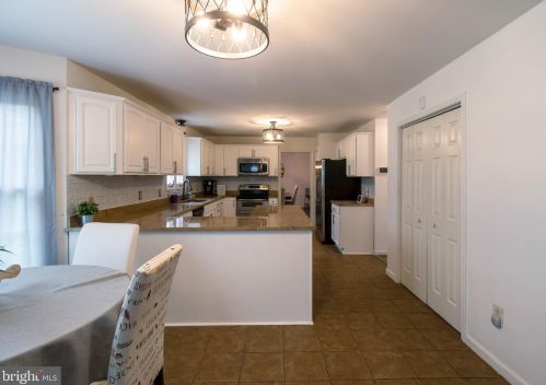 608 Halleck St, Fredericksburg VA  22407-8627 exterior