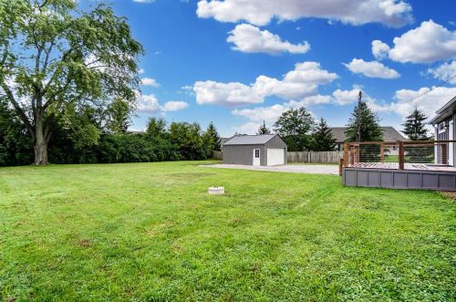 1410 White Rd, Darbydale OH  43123-8997 exterior