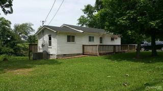 621 Old Dunlap St, Spencer, TN 38585-3216