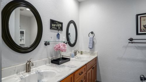 754 Tulare Dr, Vacaville CA  95687-6241 exterior