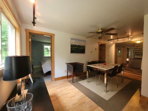 160 Drew Rd, Hopkinton NH  03229-2214 exterior