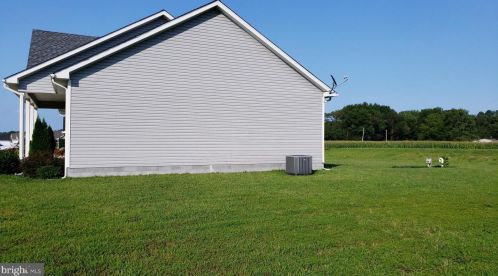 9443 Shawnee Rd, Farmington, DE 19950-4958