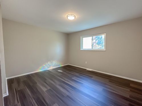 7131 Manderlay Dr, Florence KY  41042-2623 exterior