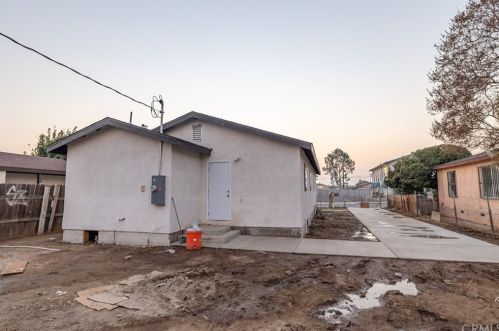 341 Haley St, Bakersfield CA 93307-1350 exterior