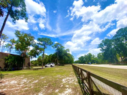 15817 Key Lime Blvd, Town Of Loxahatchee Groves FL  33470-3118 exterior