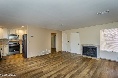 1118 Abrego Dr, Green Valley AZ  85614-3635 exterior