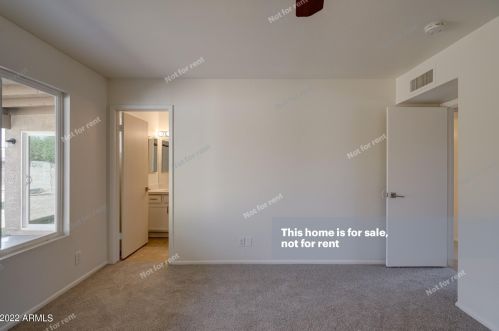 2157 Behrend Dr, Phoenix AZ  85027-4125 exterior