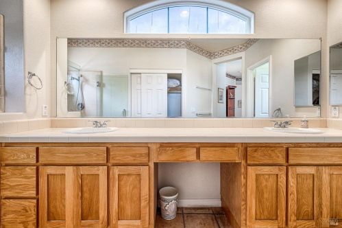 6479 Pine Valley Dr, Santa Rosa CA  95409-5891 exterior