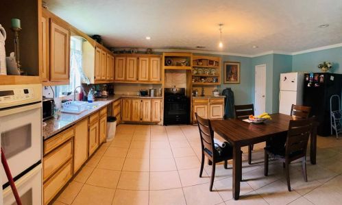 1015 Chanticleer Dr, Woodville, TX 75979-7097