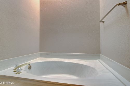5533 Desert Hills Dr, Scottsdale AZ  85254-5727 exterior