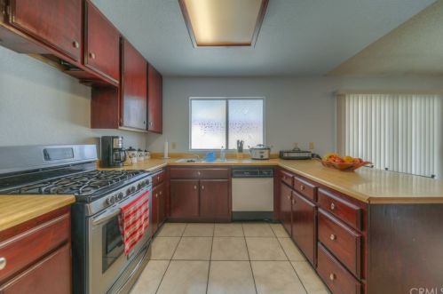 725 Dallas Ave, San Bernardino CA  92410-1127 exterior