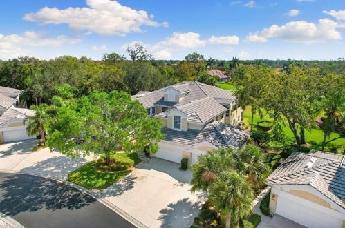 8400 Mystic Greens Way, Naples, FL 34113-0620