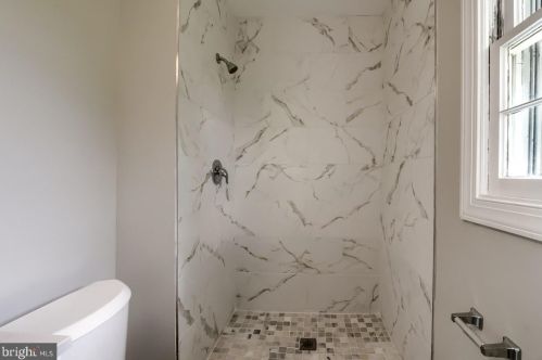 37 Needlepoint Ln, Willingboro NJ  08046-1918 exterior