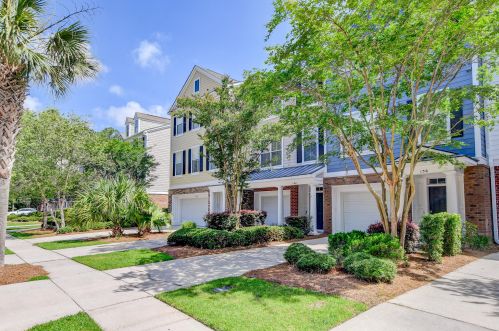 160 Fair Sailing Rd, Mount Pleasant SC  29466-8158 exterior