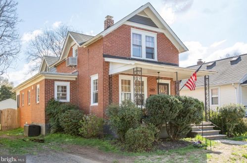 1413 Franklin St, Fredericksburg, VA 22401-4503