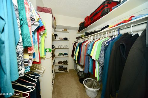 297 Calle Herboso, Green Valley AZ  85614-4114 exterior