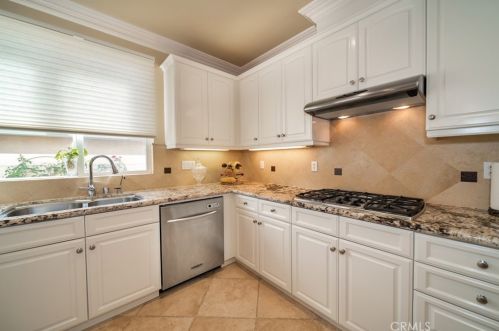 1562 Green Creek Trl, Beaumont CA  92223-7364 exterior