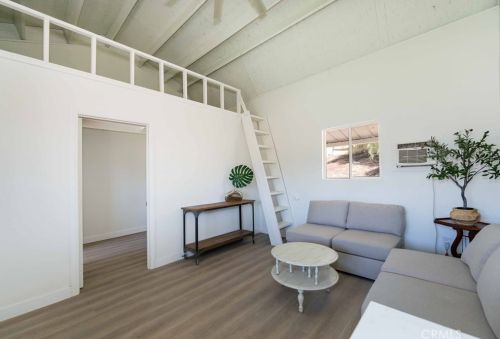 33347 Harvest Way, Wildomar CA 92595-9118 exterior