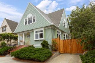 2420 9th Ave, Oakland, CA 94606-2124