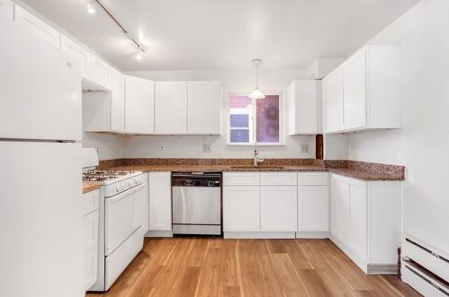 4135 Murray Ave, Pittsburgh PA  15217-2307 exterior