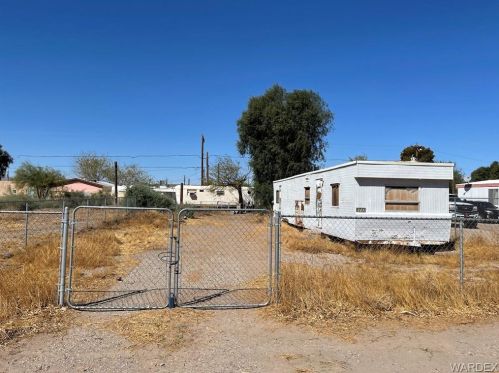 8767 Ash St, Mohave Valley, AZ 86440-8508