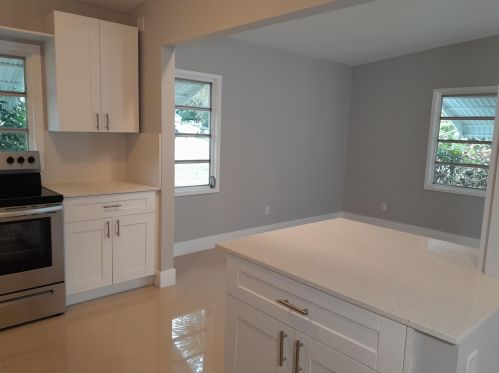 2106 79th Ct, Vero Beach FL  32966-1365 exterior