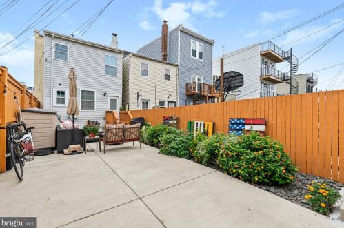 507 Lamont St, Washington DC  20010-2516 exterior