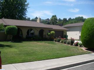 409 21 Pl, Kennewick WA  99337-4920 exterior