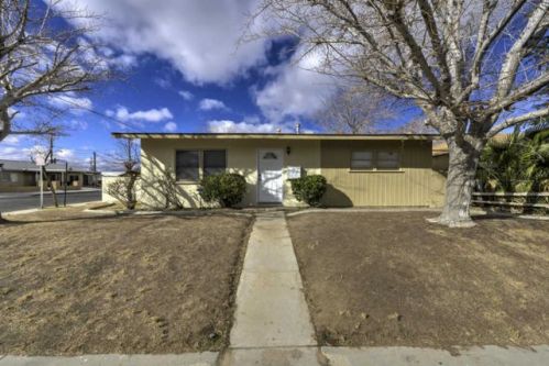 45105 Spearman Ave, Lancaster, CA 93534-2601