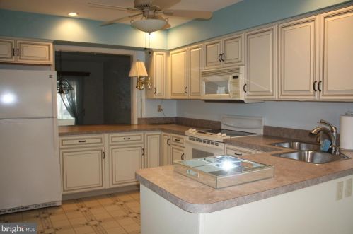 76 Leearden Rd, Swatara, PA 17033-2176