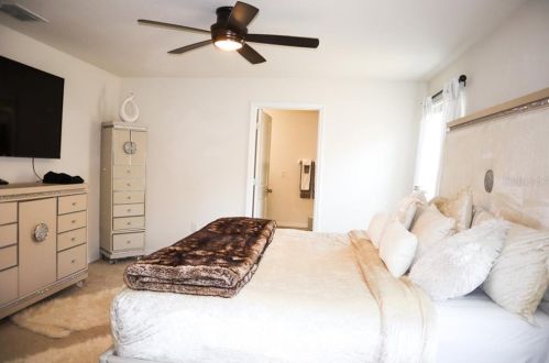 8131 59th Way, Pinellas Park FL  33781-1404 exterior