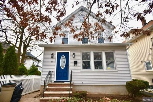 23 Grv St, Ridgefield Park NJ  07660-1442 exterior