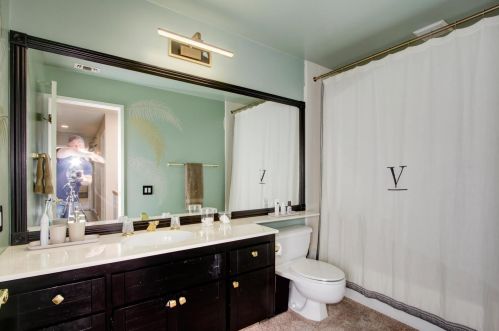 2021 Discovery Village Ln, Rancho Cordova CA  95670-3065 exterior