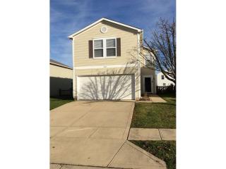 1185 Freemont Ln, Greenwood IN  46143-7968 exterior